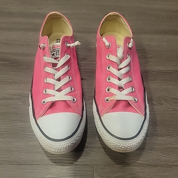 Converse Shoes - Converse Pink Low-Top Sneakers Sz 9.5W/7.5M